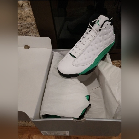 Mens Nike Air Jordan Retro 13 Lucky Green Size 12